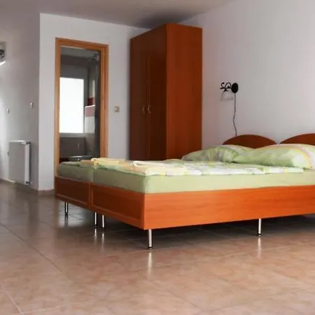 Πανσιόν Rider Balatonszárszó