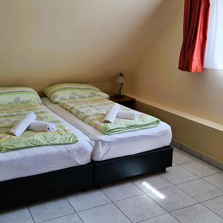 Pensión Rider Balatonszárszó